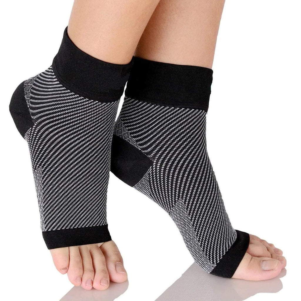 Venaflow compression ankle sleeves providing targeted support for plantar fasciitis, Achilles tendonitis, ankle pain, swelling and everyday foot comfort.