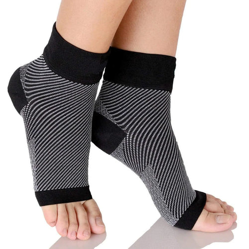 Venaflow compression ankle sleeves providing targeted support for plantar fasciitis, Achilles tendonitis, ankle pain, swelling and everyday foot comfort.